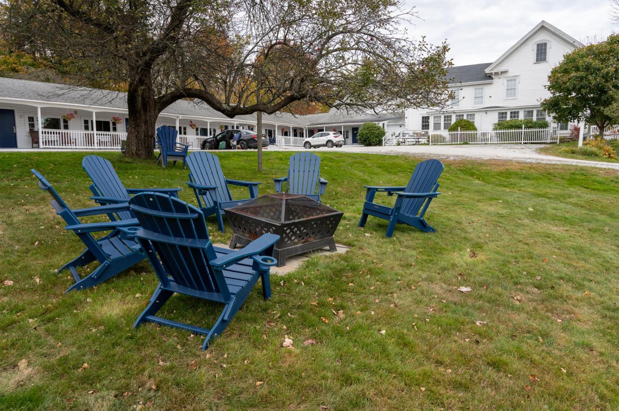 Yardarm Motel Searsport Exterior foto