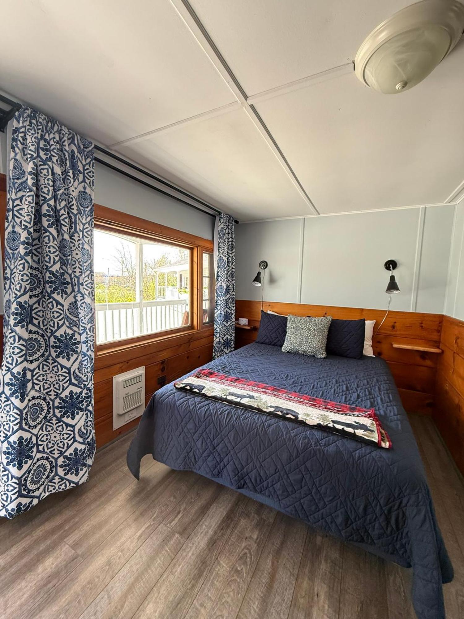 Yardarm Motel Searsport Exterior foto